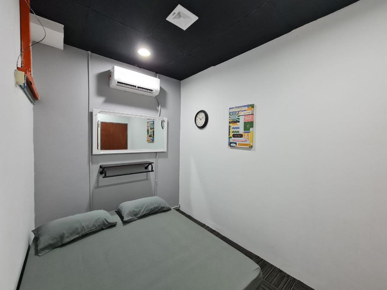 Ayden Hostel Airport Transit - Klia Sepang Extérieur photo